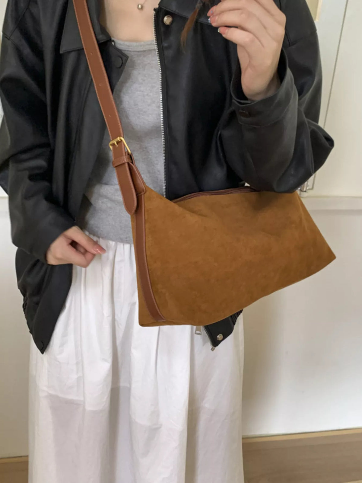 Solid Color Suede Hobo Crossbody Bag - Brown
