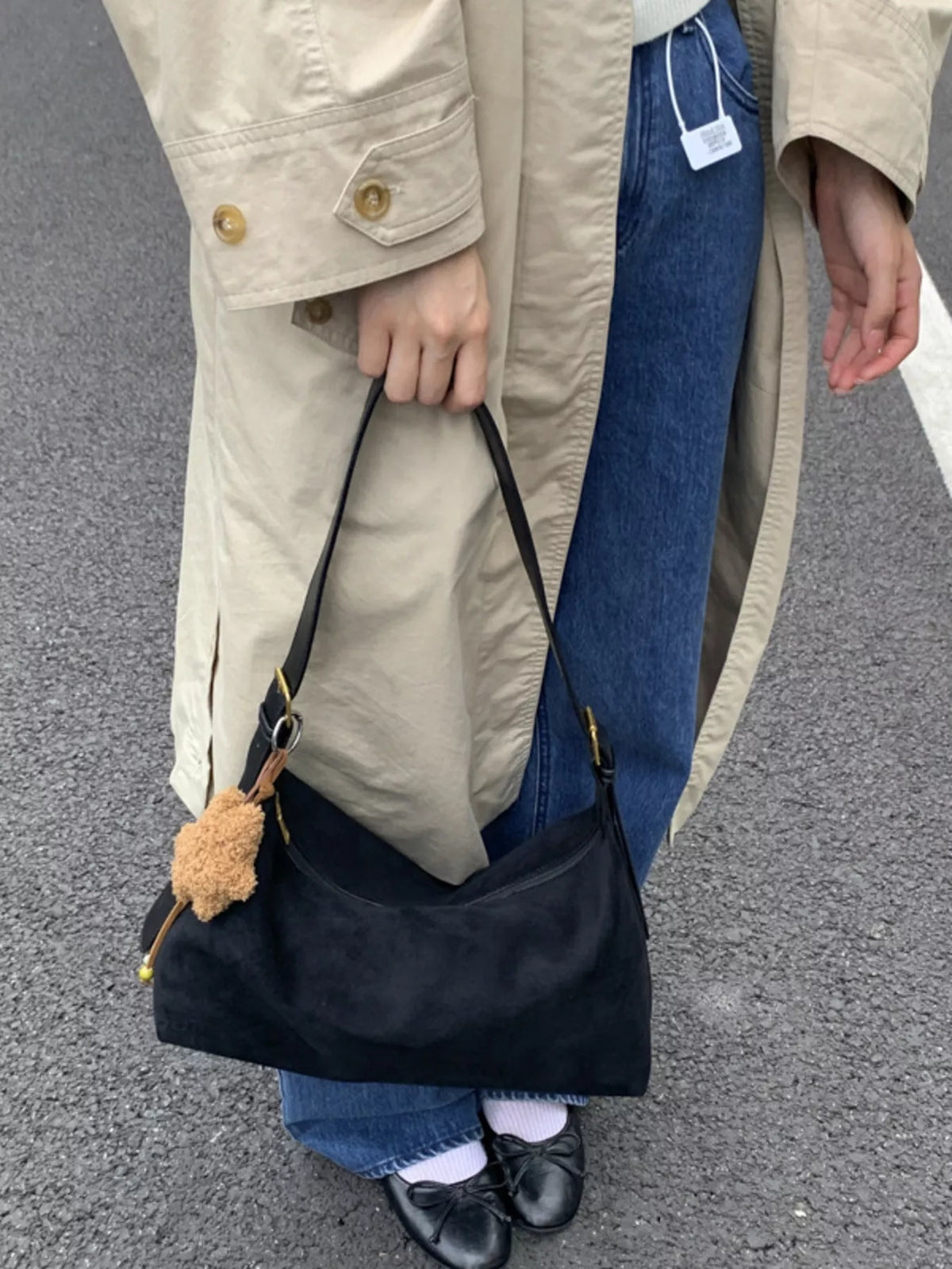 Solid Color Suede Hobo Crossbody Bag - Black