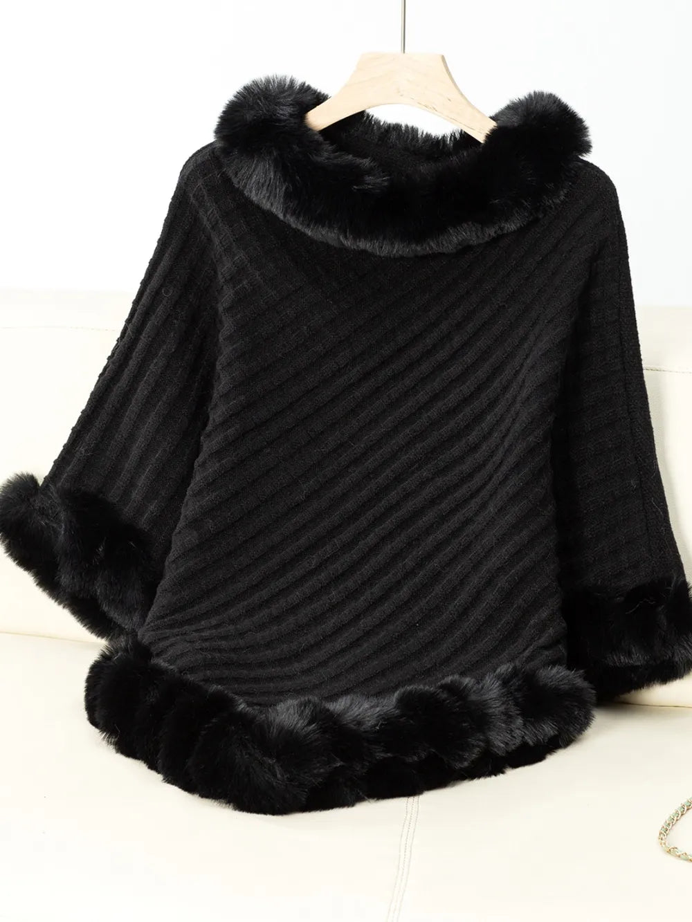 Fuzzy Trim Texture Three-Quarter Sleeve Poncho - Black